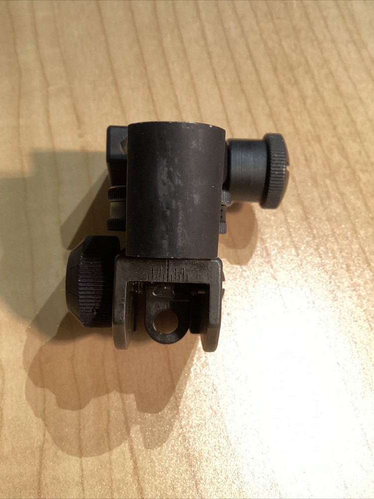 LMT DEFENSE, LEWIS MACHINE & TOOL L8A REAR SIGHT