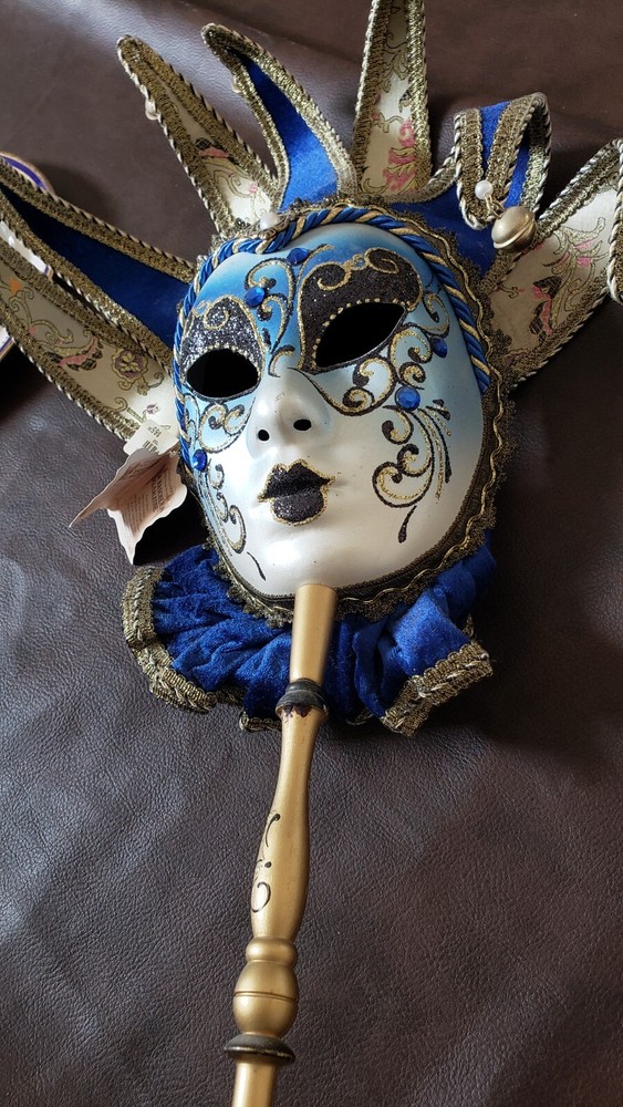 La Maschera del Galeone mask