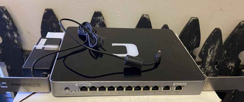Clavister Firewall Amer Eagle Series E7 Switch Appliance