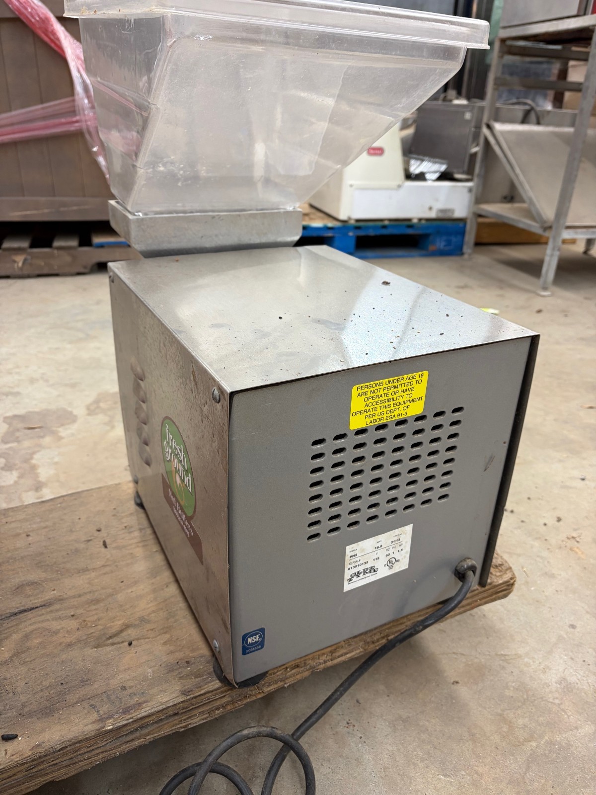 Olde Tyme Stainless Steel Nut Mill PN2 Peanut Butter Grinder Almond Cashews 115v