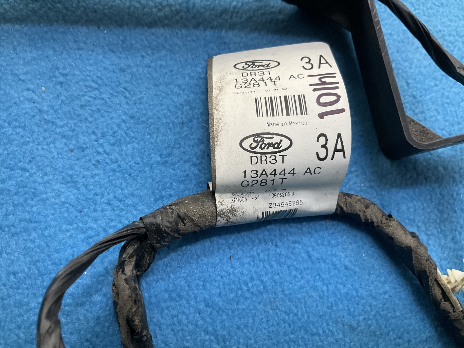 2014 Ford Mustang GT Rear Bumper Wire Wiring Harness DR3T-13444-AC OEM