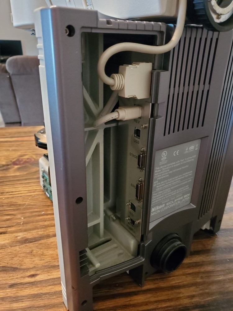 Nikon Eclipse 90i Fluorescence Microscope with Digital Imaging Head