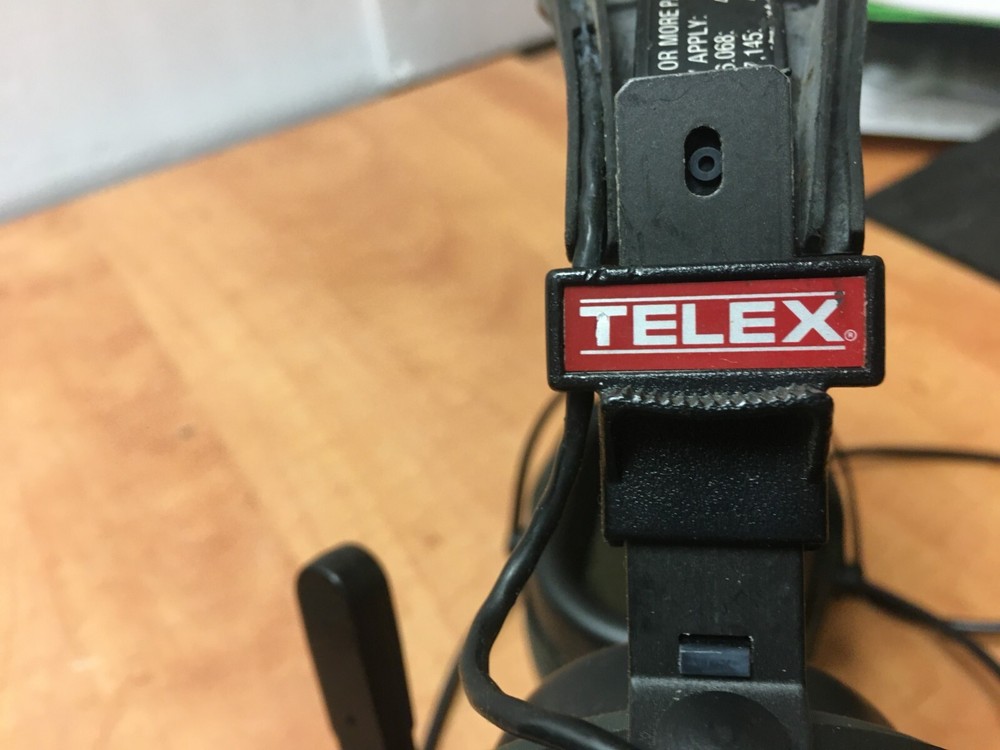 TELEX ProAir 2000E Aviation Headset with Microphone READ