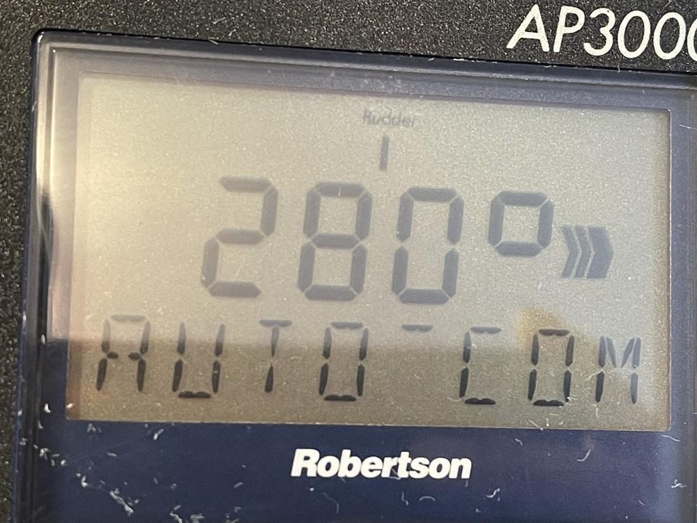 SIMRAD Robertson AP3000 Marine Autopilot Remote Control