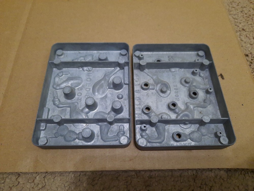 8 Complete Western World Injector Molds