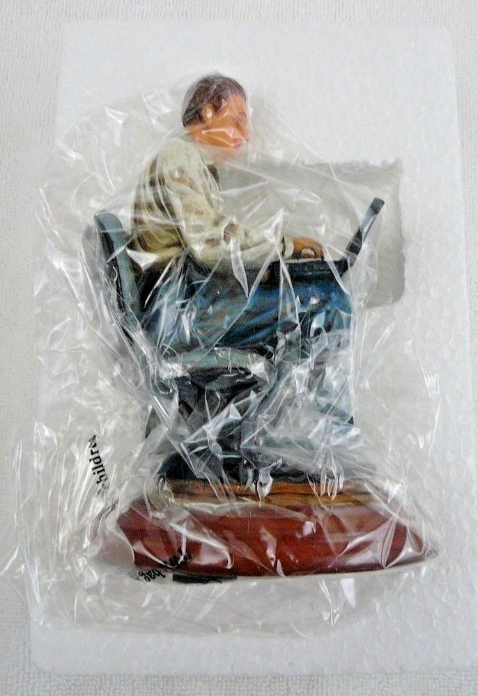 Computer Whiz Figurine Statue NIB New Tech Programmer Coder Free Shipping