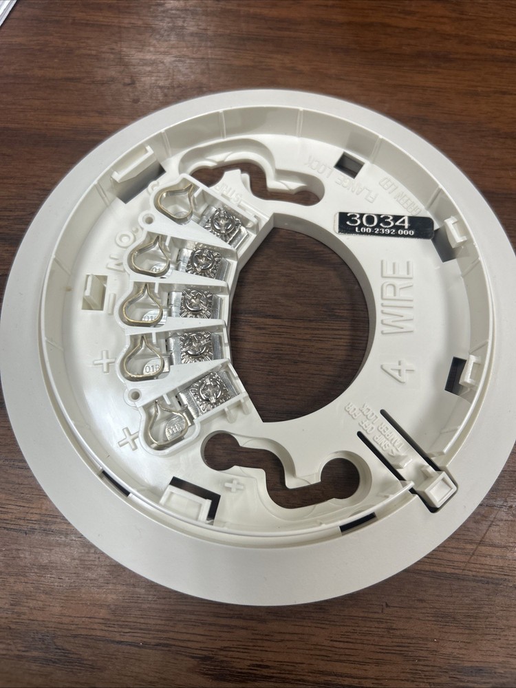 System Sensor 4W-B Smoke Detector 4-Wire, E-11