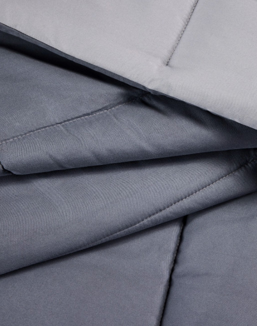 Arch Studio Microfiber Down Alternative Comforter, King, Exclusive NWT