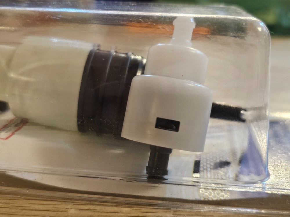 ACI 372693 Windshield Washer Pump FITS MANY VEHICLES (see compatibility chart)