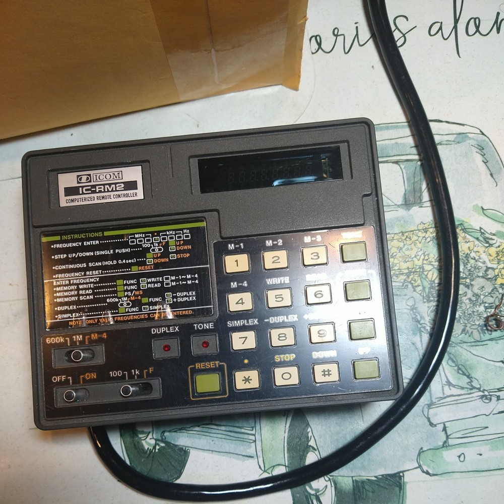 IC-RM2 COMPUTERIZED REMOTE CONTROLLER FOR USE IN TRANSCEIVERS ICOMS IC-701 VERY