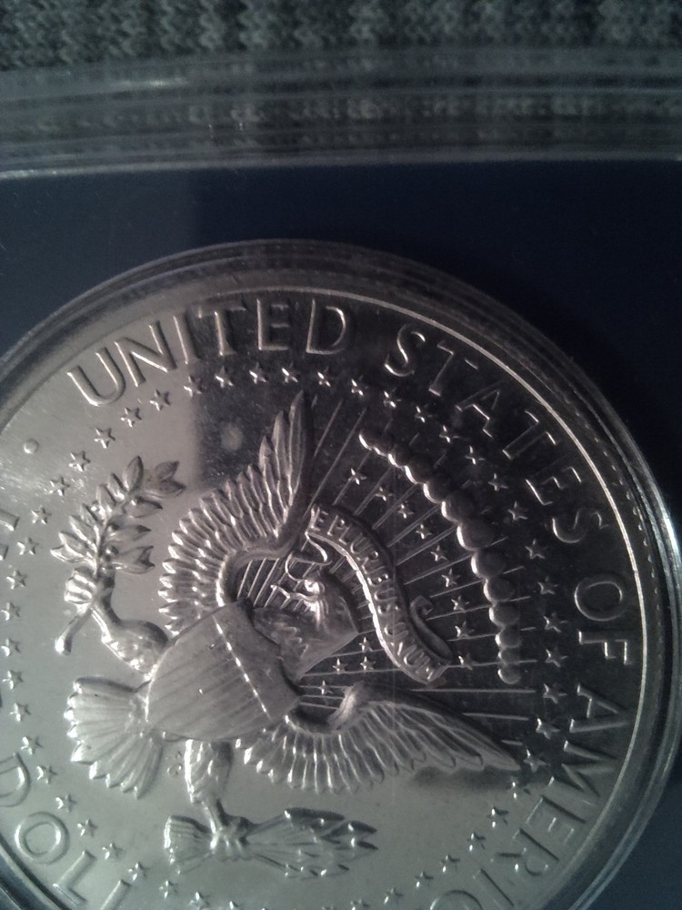 U.S. Mint 1966 Special Mint Set Uncirculated Coins in Original Packaging