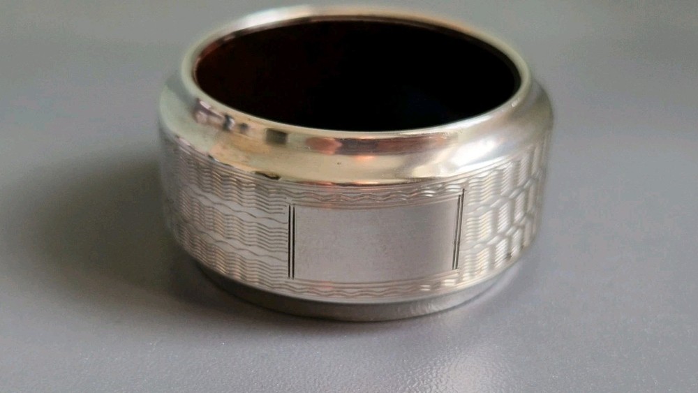Vintage Sterling Silver Napkin Serviette RING with plastic bakelite insert