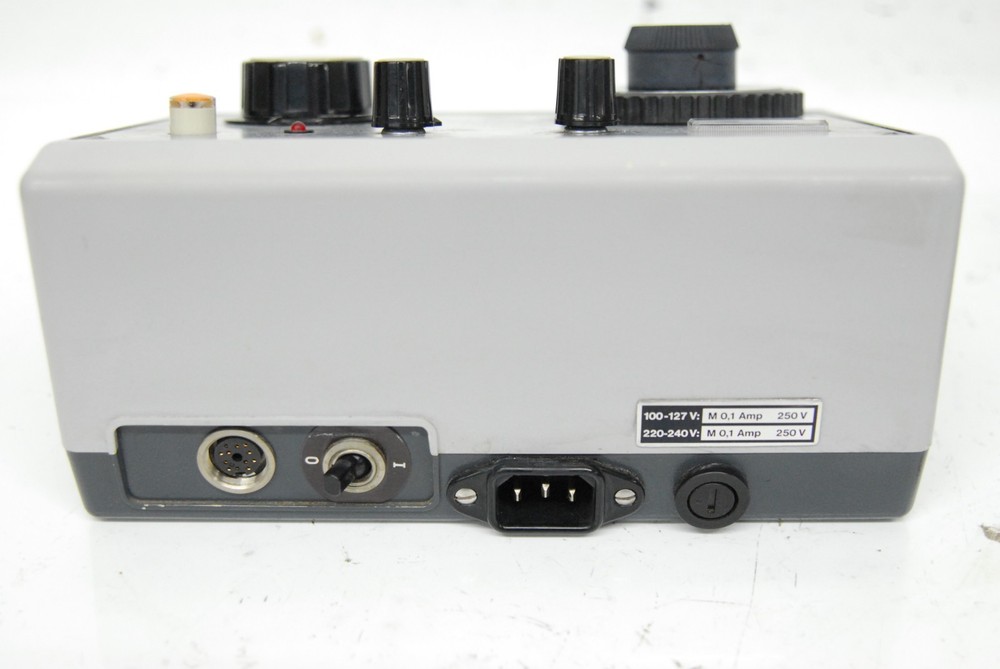 Zeiss 47 60 12 Microscope Shutter Prontor W/ MC 63 Controller - Universal III
