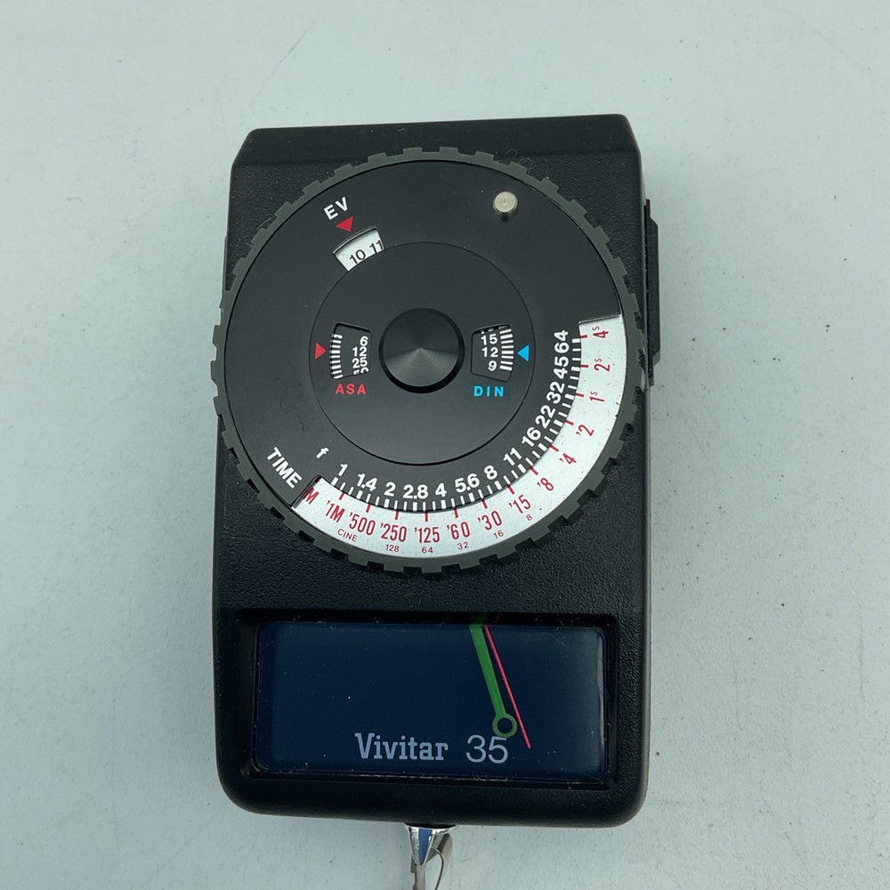Vivitar 35 Selenium Cell Exposure Meter Light Meter with Original Case & Strap