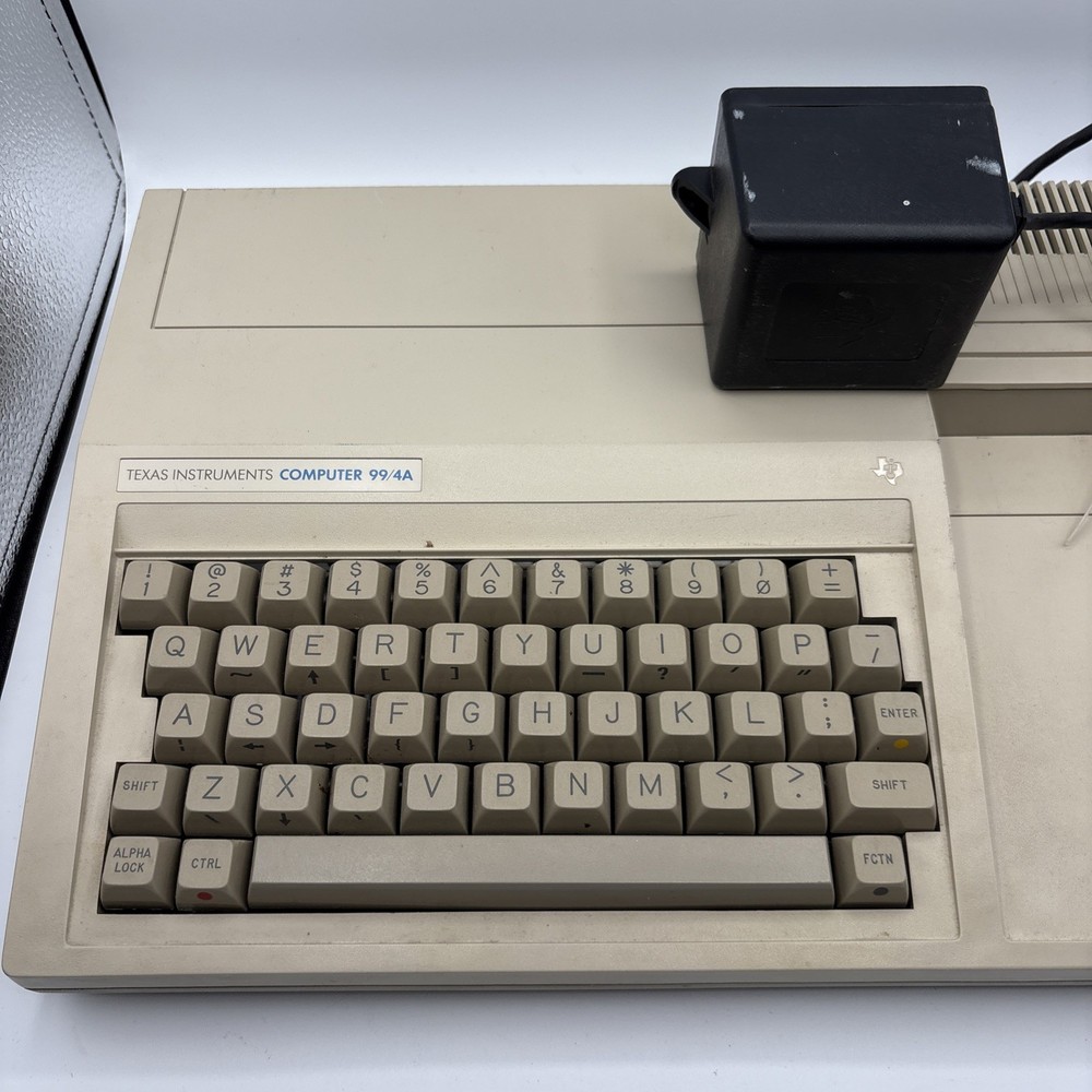 Texas Instruments Computer 99/4A, Untested, W/ Power Adapter & Car Wars, Othello