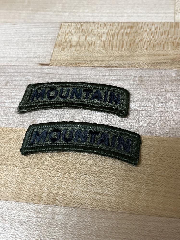 2 U.S. US CLOTH SUBDUED MOUNTAIN SHOULDER TAB