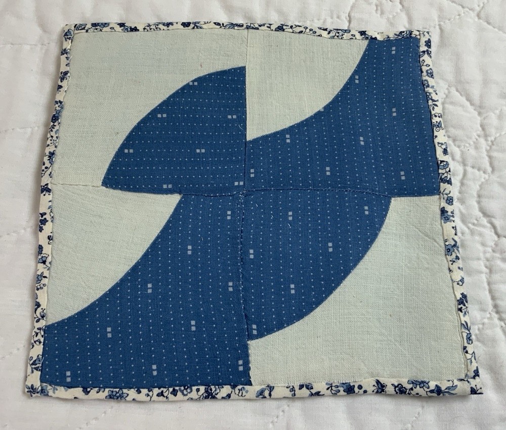Antique Vintage Patchwork Quilt Table Topper, Drunkards Path, Blue & White