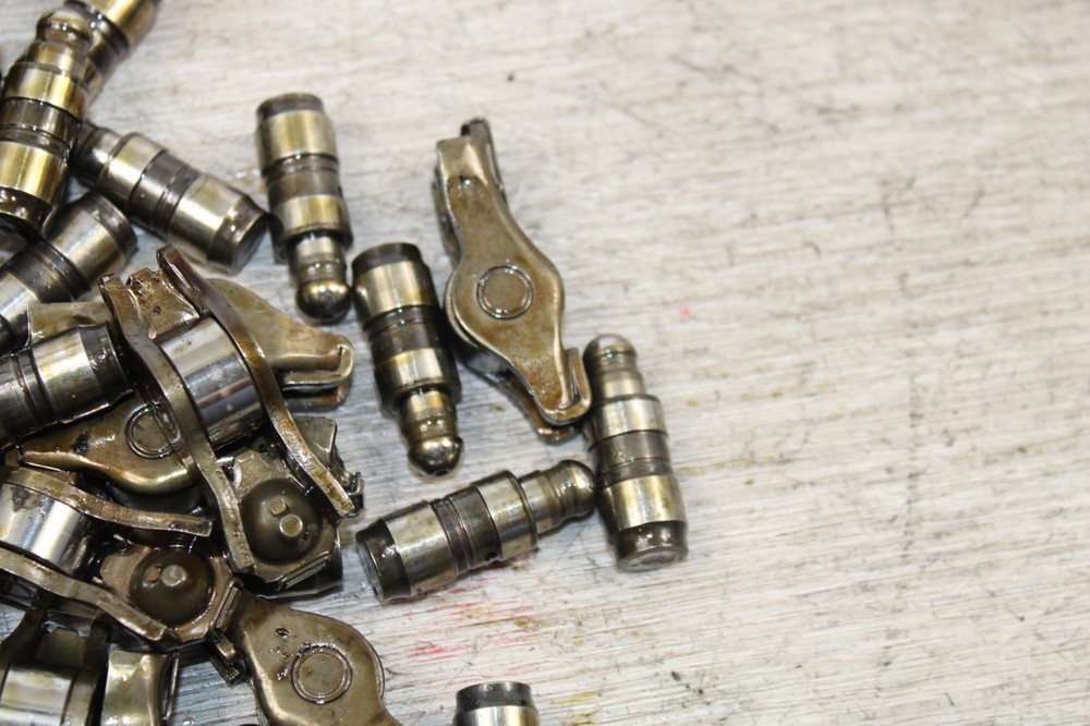 10-14 E70 E71 X6M S63 ENGINE LIFTERS & TAPPET SET