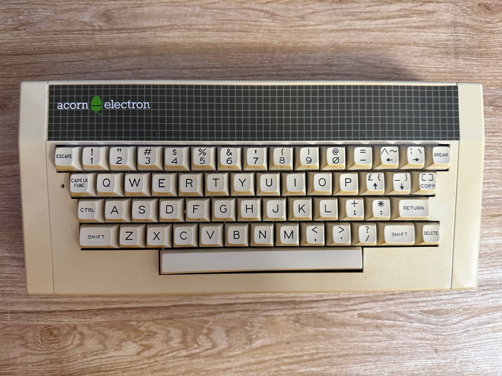 Working Acorn Electron Computer Plug and Play