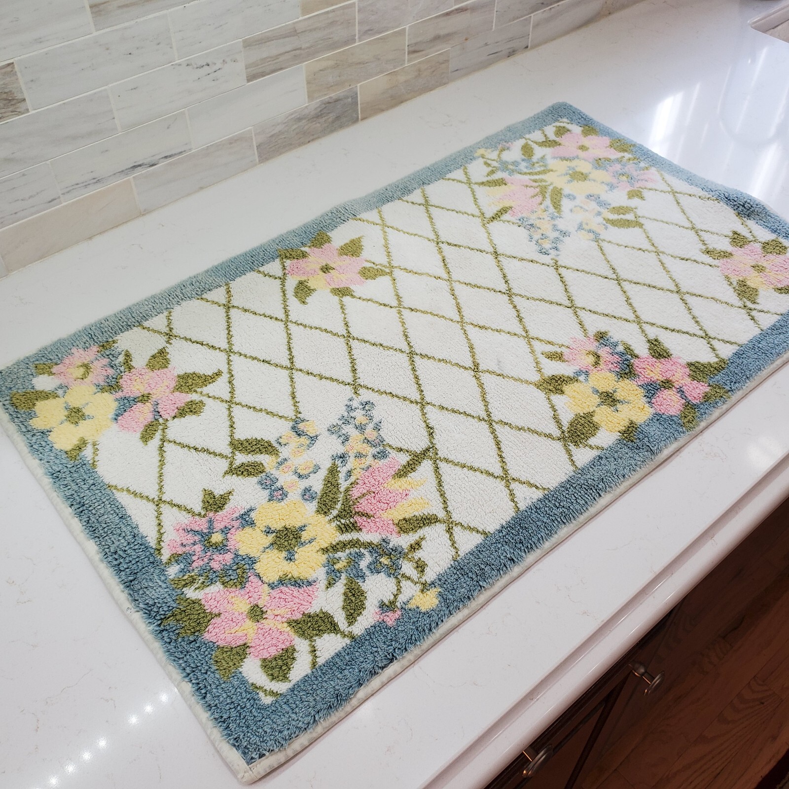 Longaberger Bath Mat Rug Pastel Trellis Pattern Blue Pink Cream White 18.5"x31"