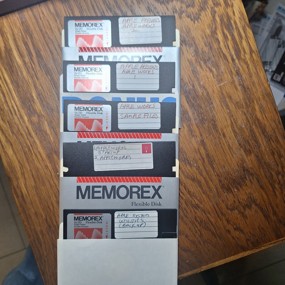 Apple Works Instructions 5.25" Floppy Disk (5)