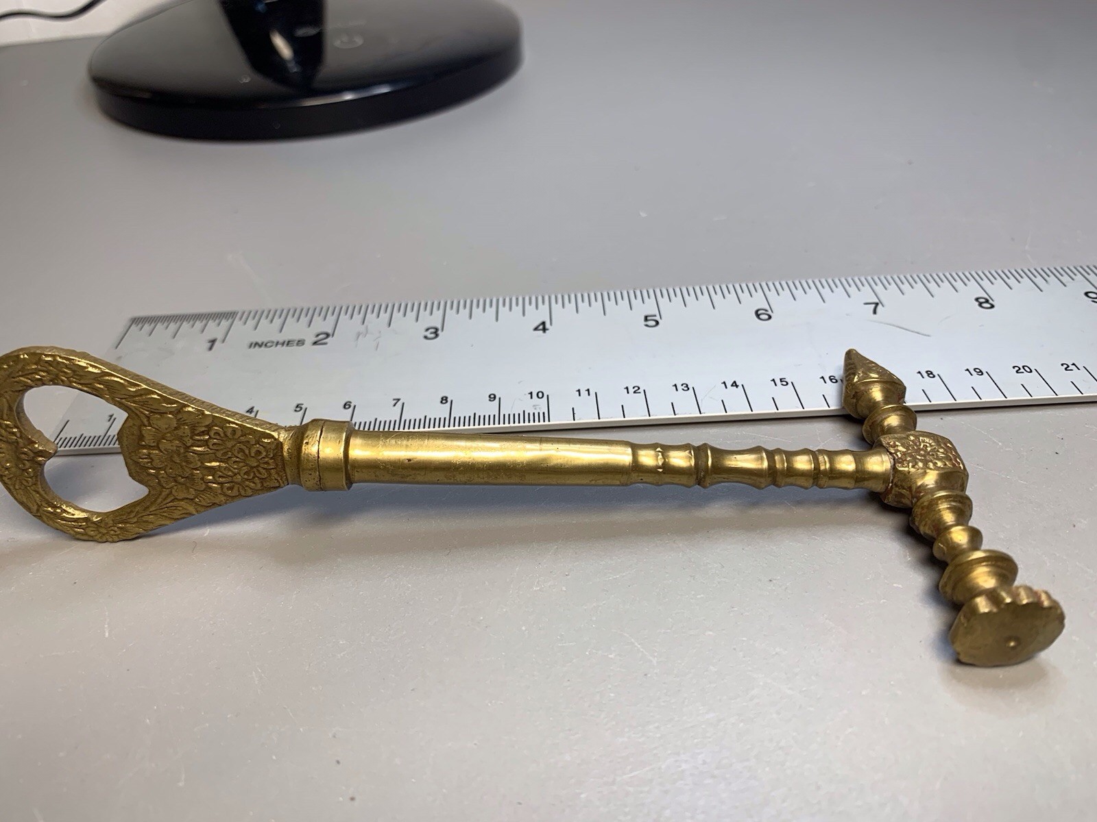 VINTAGE BRASS ICE HAMMER BOTTLE OPENER  BEAUTIFUL COLLECTIBLE