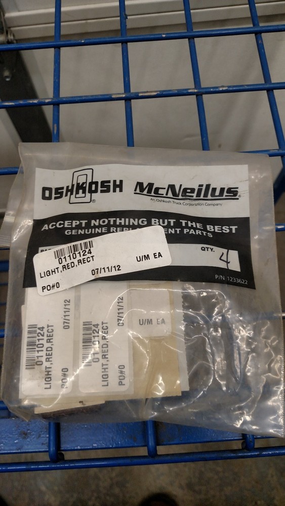 Oshkosh McNeilus 0110124 Light Red Rect