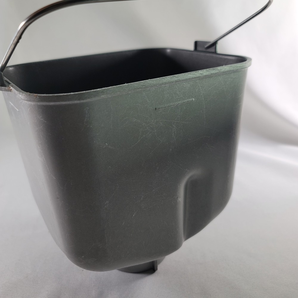 Breadman Bread Maker Pan & Paddle Only for Machine Model TR444 Replacement Part