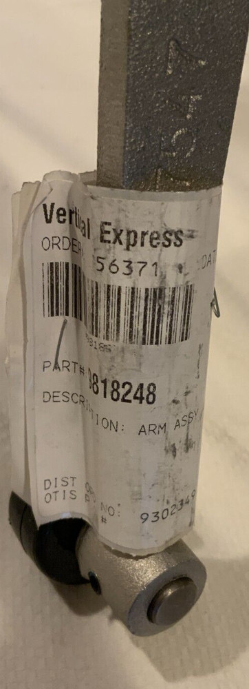 VERTICAL EXPRESS ACTUATING SAFETY EDGE ARM ASSEMBLY, PART# 9818248