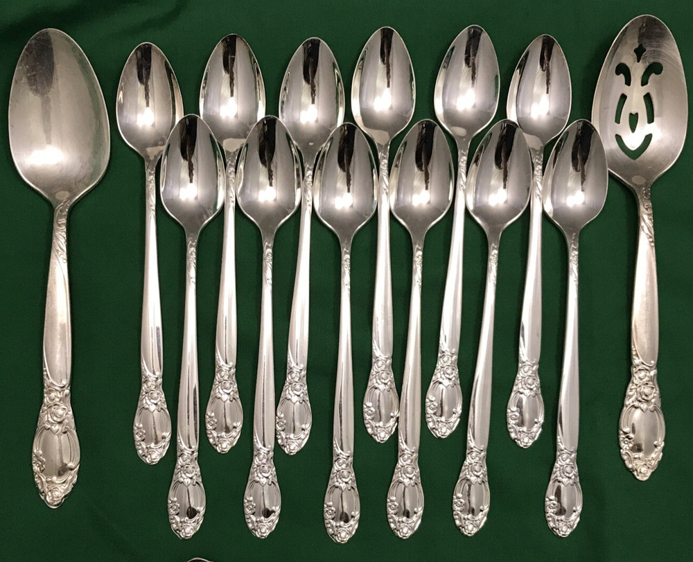 26 Pc BALLAD Silverplated ICED TEA, SERVING & TEASPOONS Oneida Very Nice!