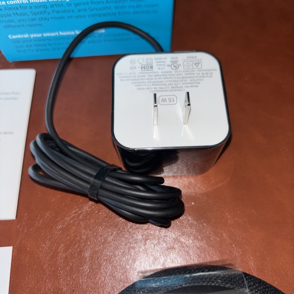 Amazon Echo Dot (3rd Generation) Smart Speaker - Charcoal - NEW- Open Box