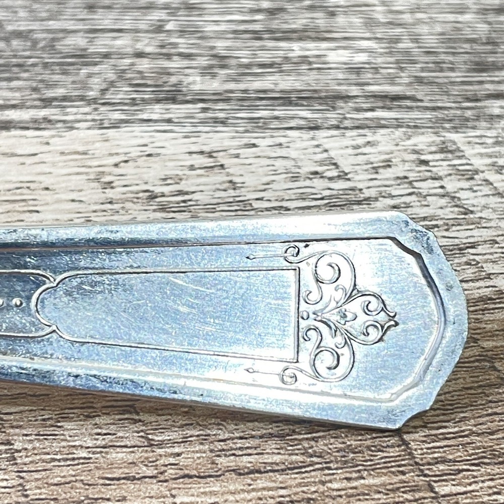 National Silver Co. NTS30 Pattern Wreath Silverplate Pie / Cake Server