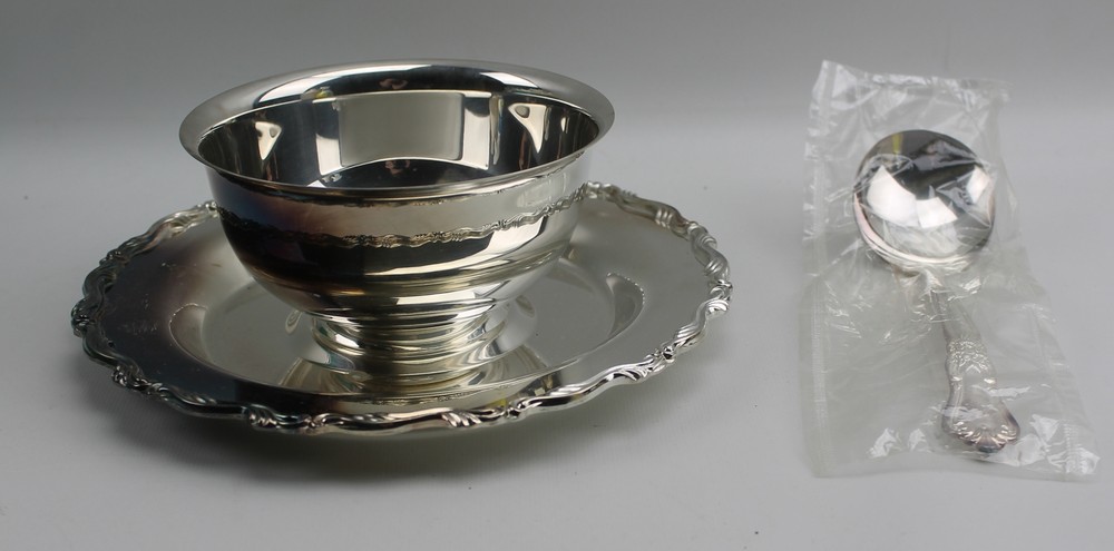 Woodward & Lothrop Silver Plated Serving Dish With Spoon