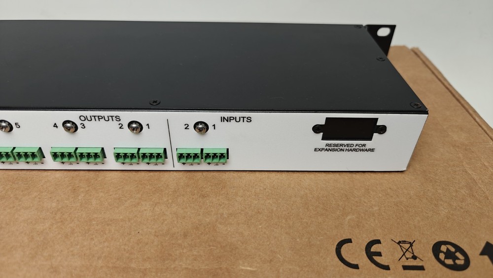 Community dSPEC 226 DSP 2 IN X 6 Out Speaker Processor