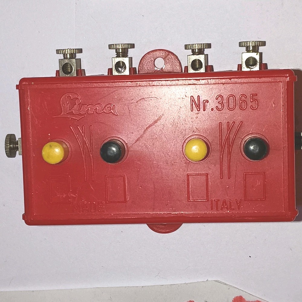 LIMA-3065-BUTTON BOX X 2 EXCHANGES-NEW