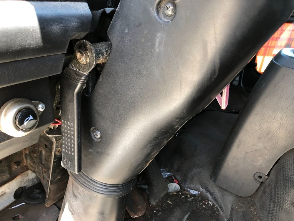 GMC T5500 Steering Column - Used