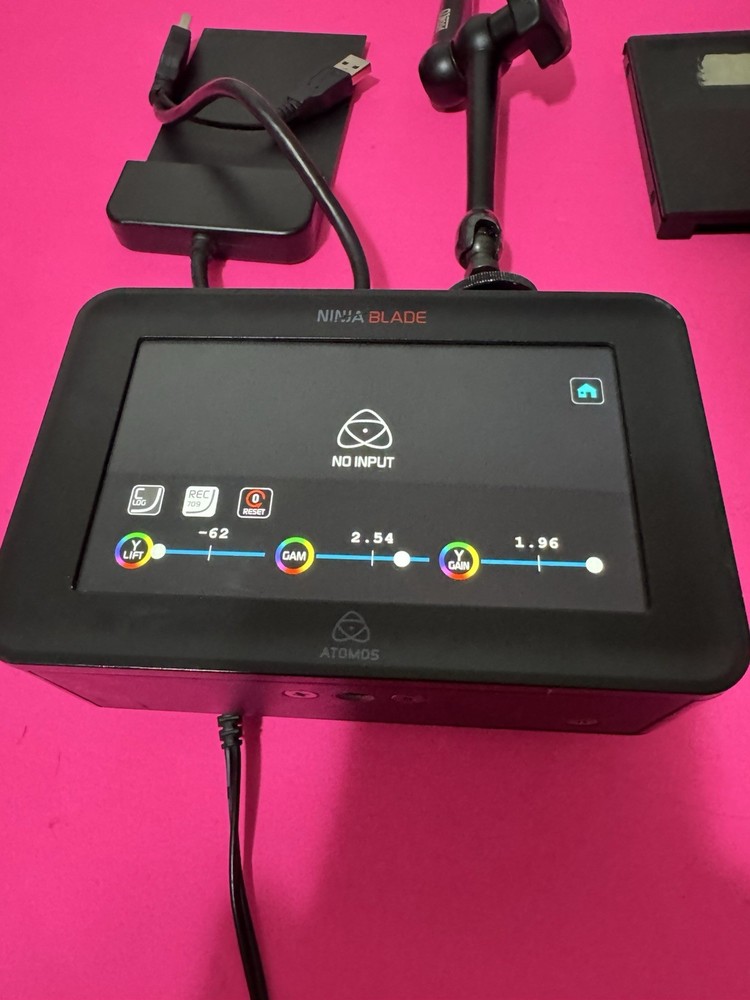ATOMOS Ninja Blade 5 With Accessories