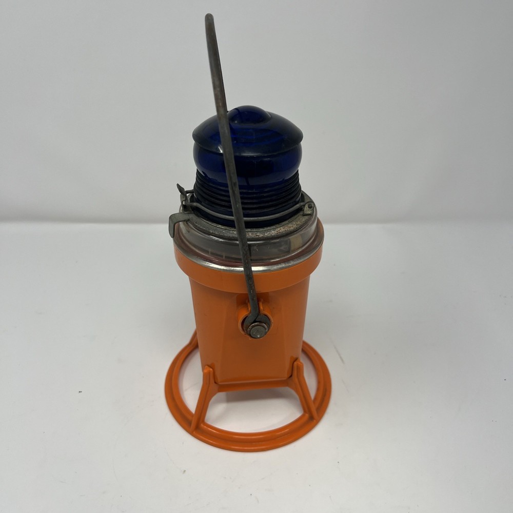 STAR HEADLIGHT & LANTERN CO. "STAR FLASHER" MODEL 215-TL WARNING LIGHT