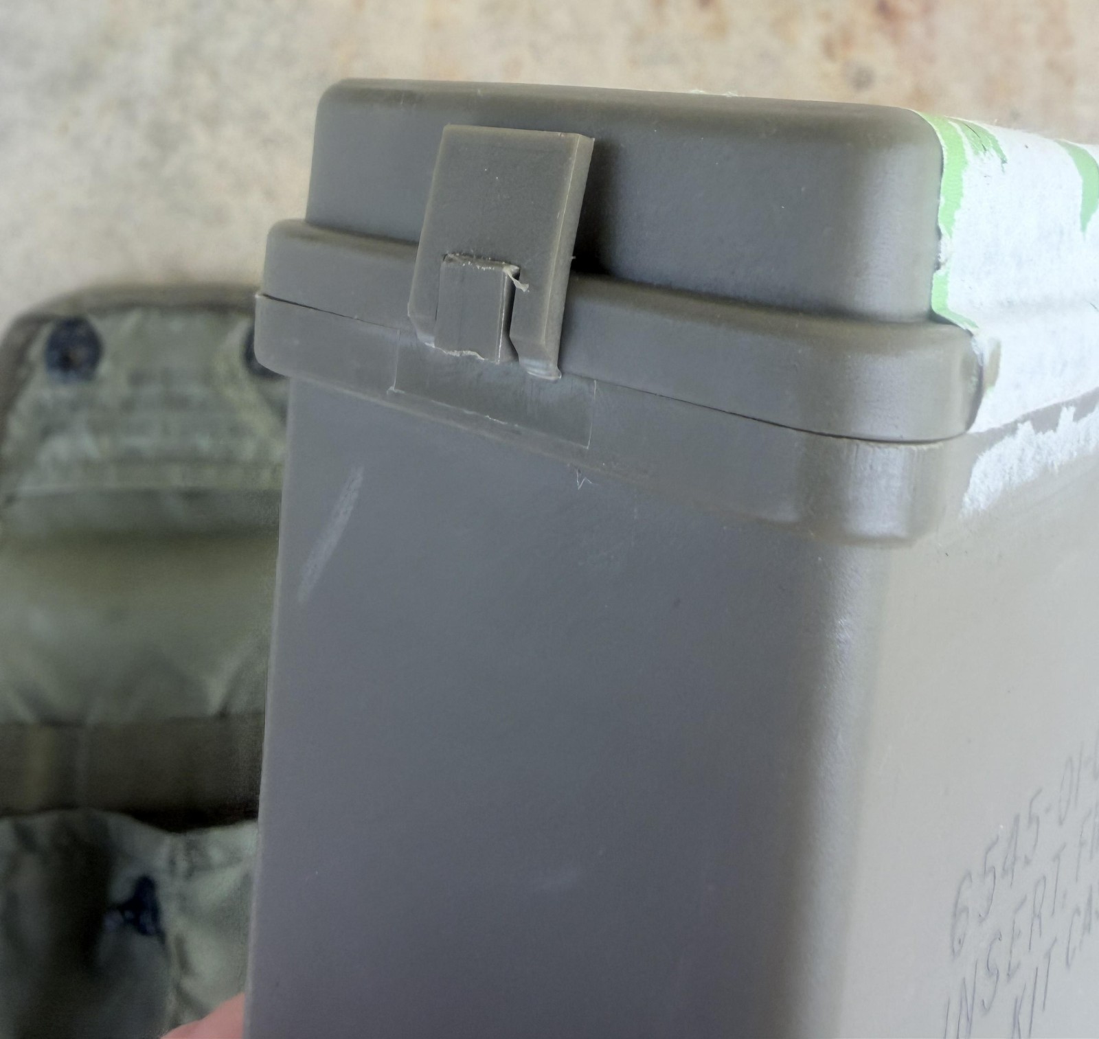 Alice First Aid Kit US Military - Empty and plastic tab not broken