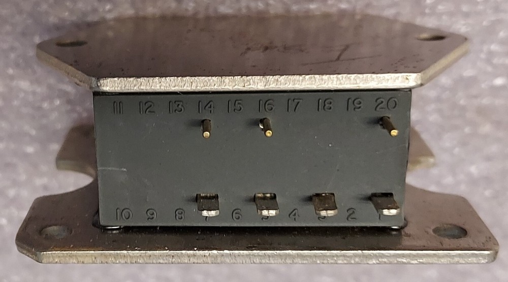 '1 PIECE' - PN# FBH-40-002, FBH-40-2, FBH40-002 - LAMBDA - VOLTAGE, REGULATOR