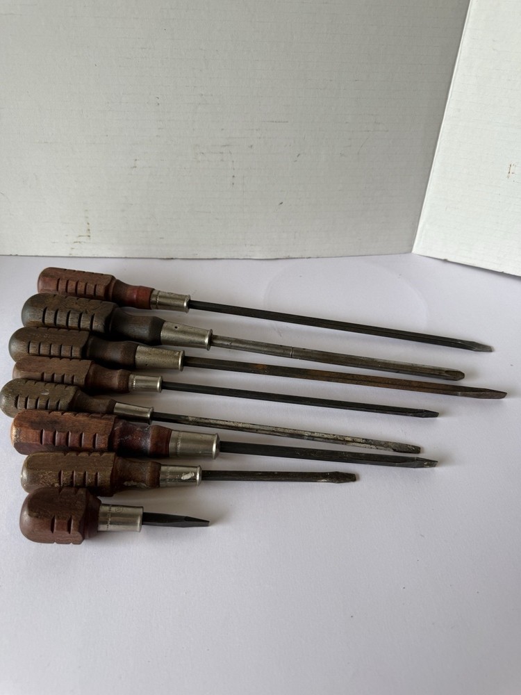 8 Vintage Wood Handled Screwdrivers