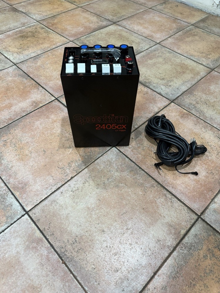 Speedotron 2405cx Blackline