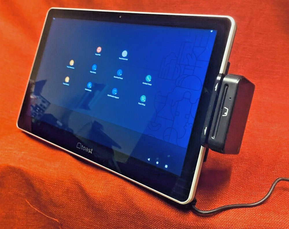 Toast Flex Touch Screen POS Data Processing System TT200  w/ Card Reader 0641