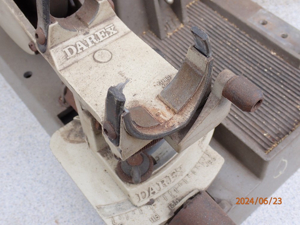 DAREX M5 DRILL BIT SHARPENER BASE UNIT W/ SETTING FIXTURE LIGHT NEEDS BANDS AND