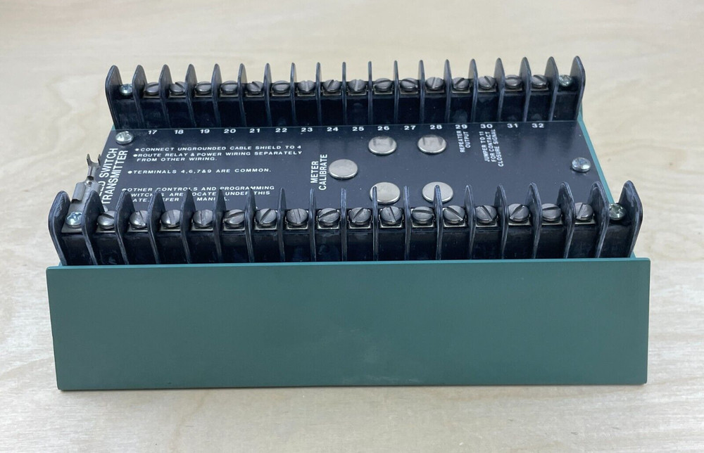 TRW Dynalco Controls SST2000-7 Speed Switch Transmitter