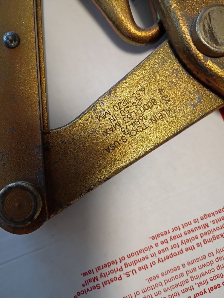 Klein Tools 1684-73 EHS Cable Pulling Jaw Grip, 8000lb Max, .25.50 in