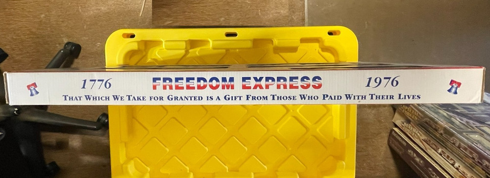 IHC HO - Freedom Express Train Set