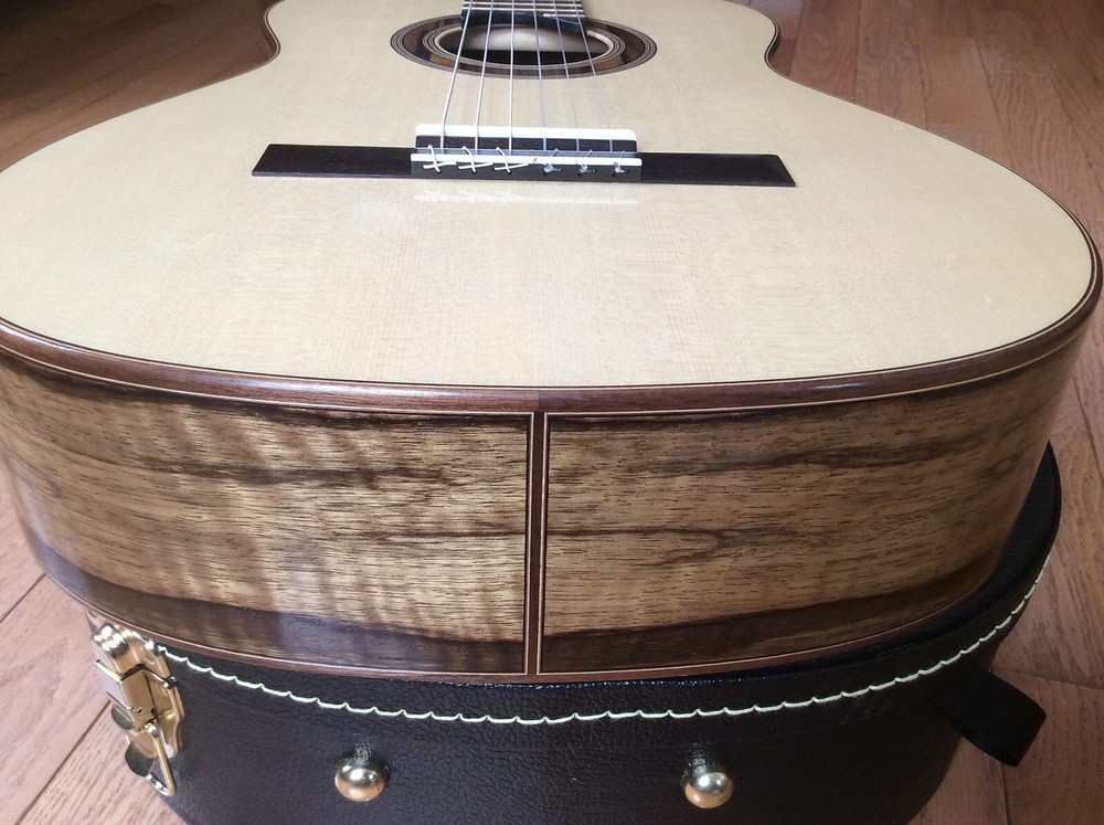 Hand-Crafted All Solid Wood Classical Guitar