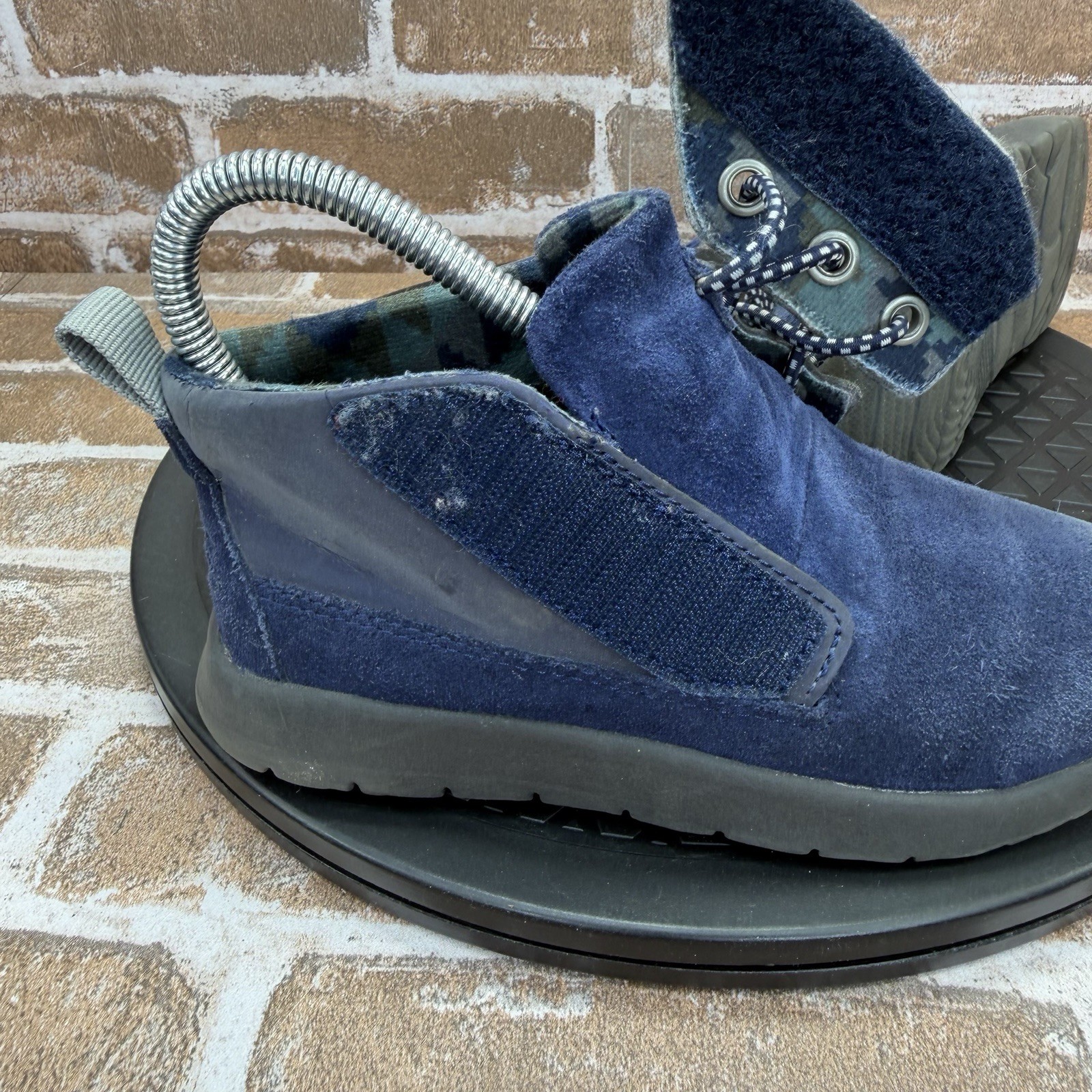 UGG Canoe Reflective Blue Chukka Boots Shoes 1096389 Boys Toddler Size 11