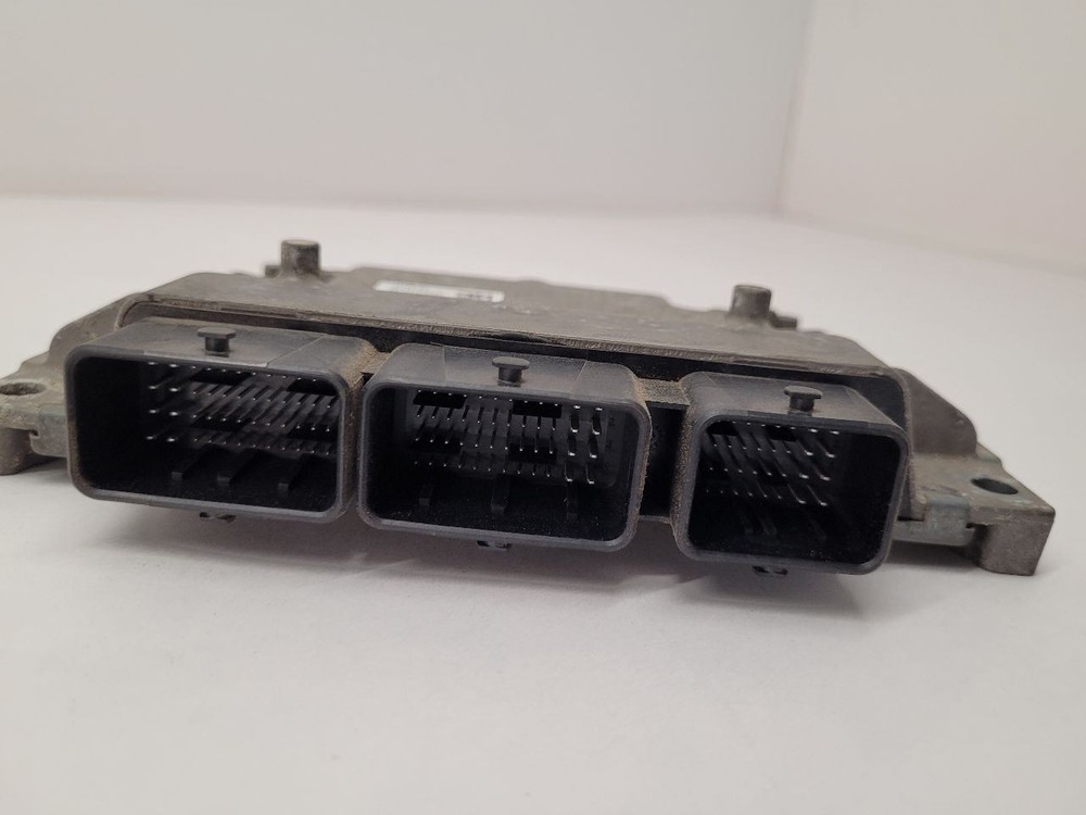 2011 FORD FIESTA Engine ECM Electronic Control Module ID BA61-EE Thru Eg